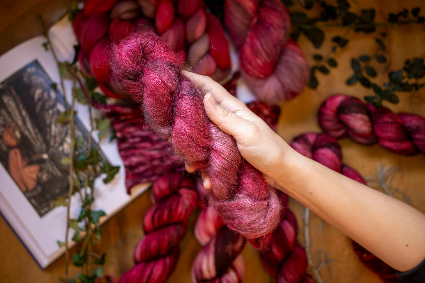 Little red velvet cloak - Mohair Fluff