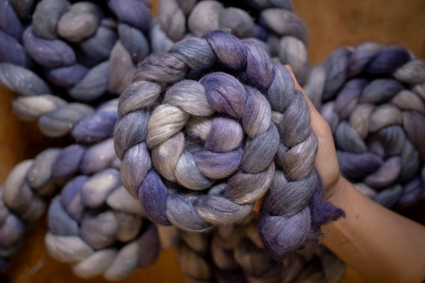 Seven little cups - Silky Gotland/Polwarth Fibre