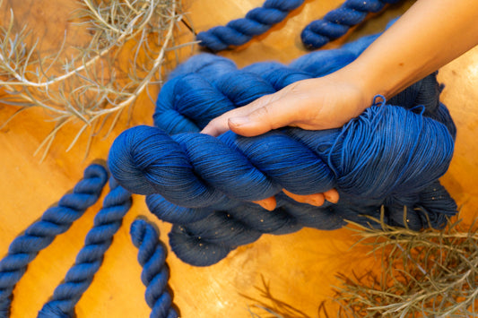 Blue means glue - Hesiod