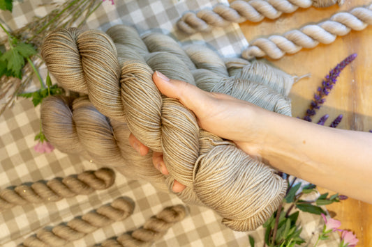 King of Sand - SW Merino DK