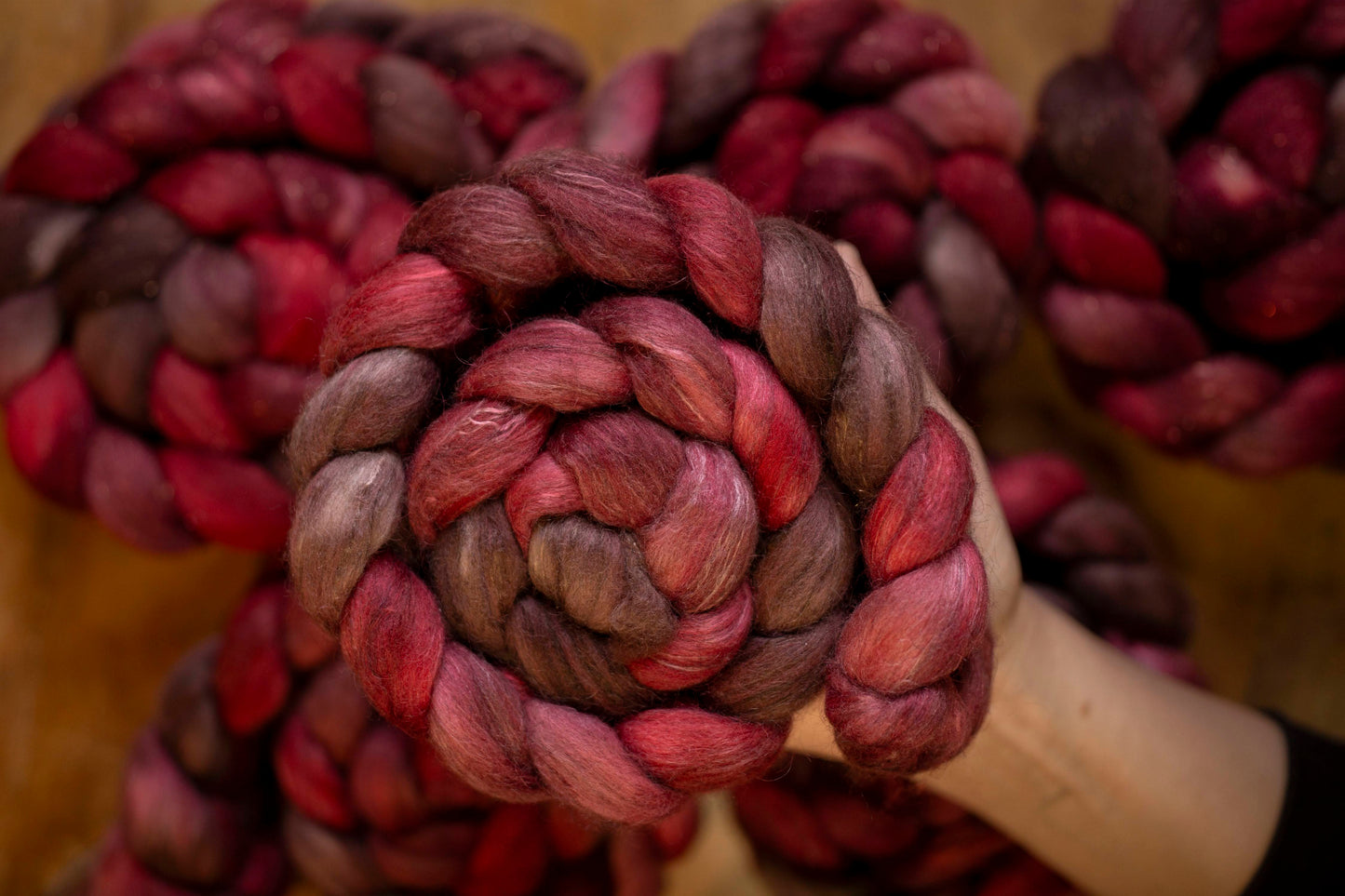 Little red velvet cloak - Silky Gotland/Polwarth Fibre