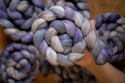 Seven little cups - Sparkle Polwarth Fibre